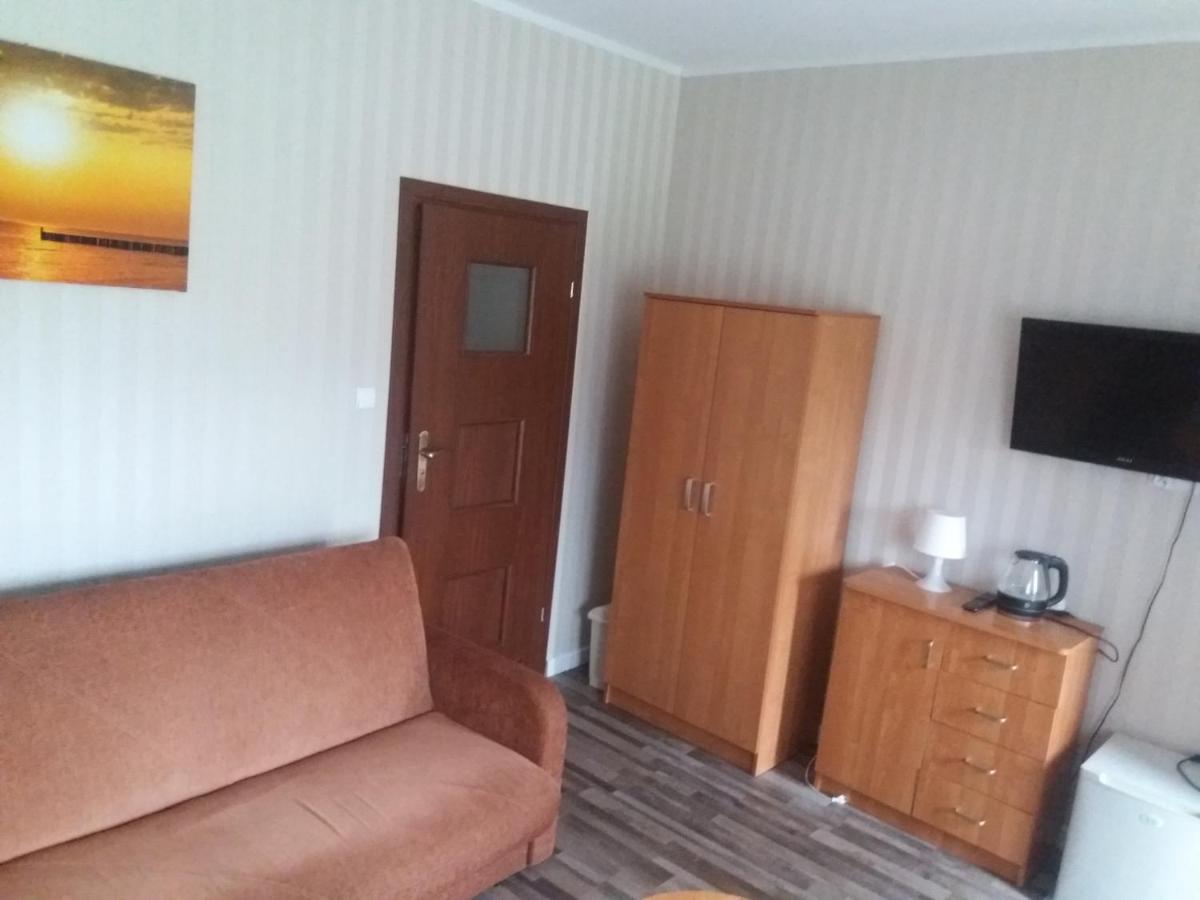 Pokoje I Domki Nadmorskie - Bajkowa Mierzeja Stegna  Exterior foto